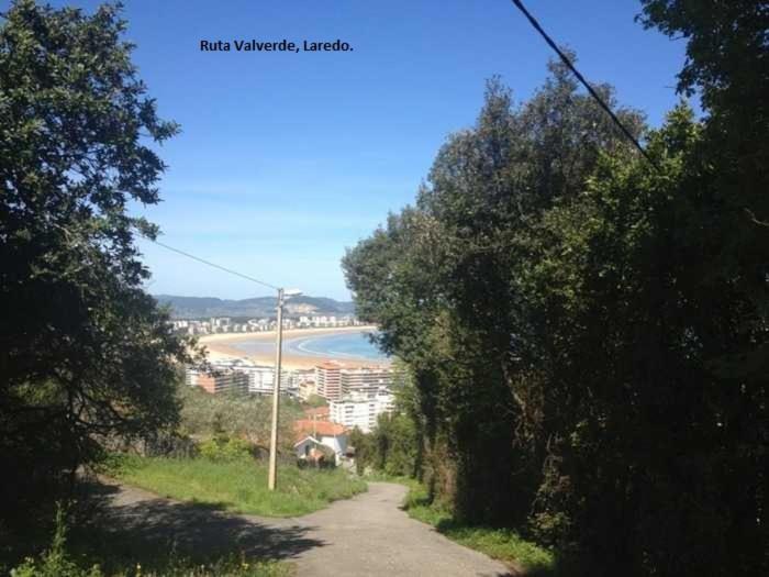Chalet En Laredo Cerca De La Playa. Villa Eksteriør billede